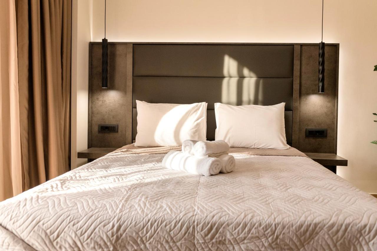 Megusta Suites Theológos Екстериор снимка